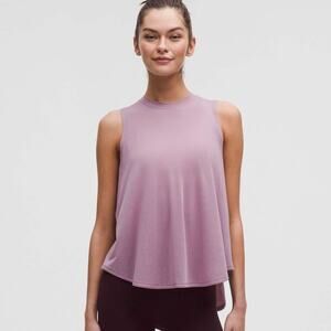 Lululemon Lightweight Split-Back Training Tank Top Size 14 Lavender Lux Purple